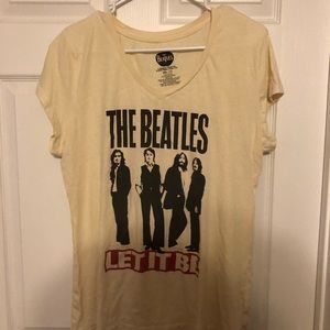 Beatles shirt. Xxl but fits like large